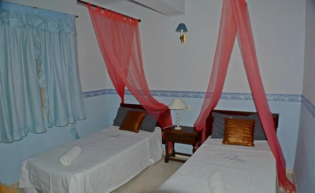 Apartamentos De Las Heras Ibiza Town